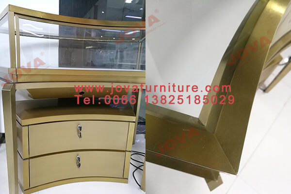 خزانة عرض زجاجية زاوية