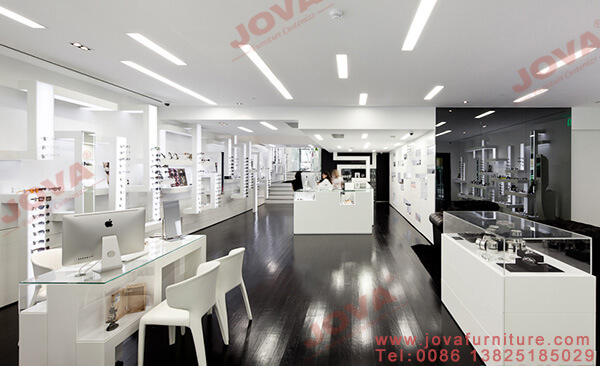 large optical shop design