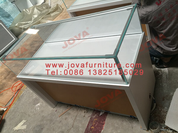 glass jewellery display cabinets