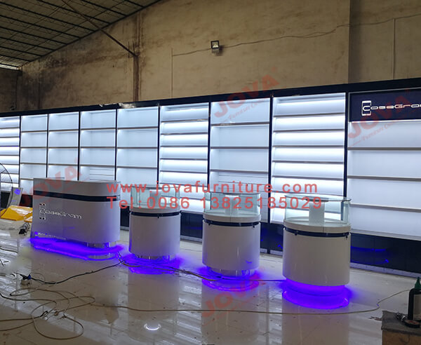 cell phone shop displays