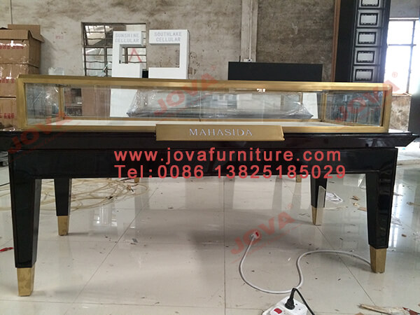 glass jewelry display cabinet