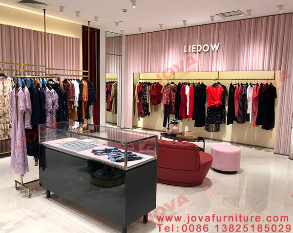 clothes shop decoration