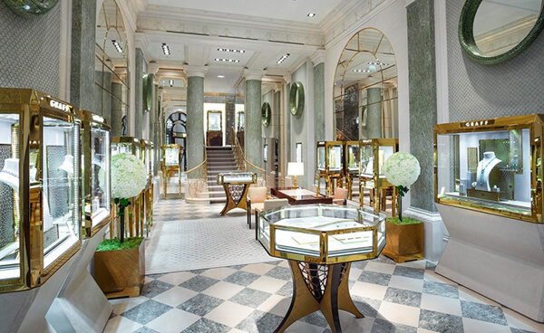 interior decoration of jewellery shop