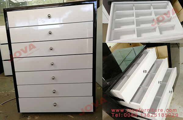 optical storage with frame display trays